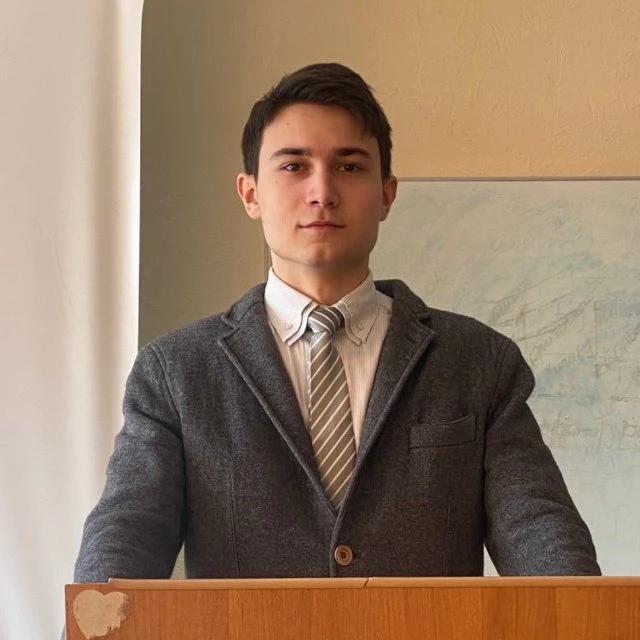 Олександр